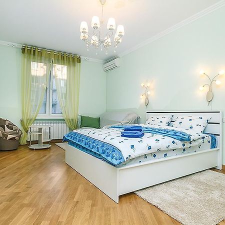 Amazing Two Beds In The Klovskiy Spusk Apartment เคียฟ ภายนอก รูปภาพ